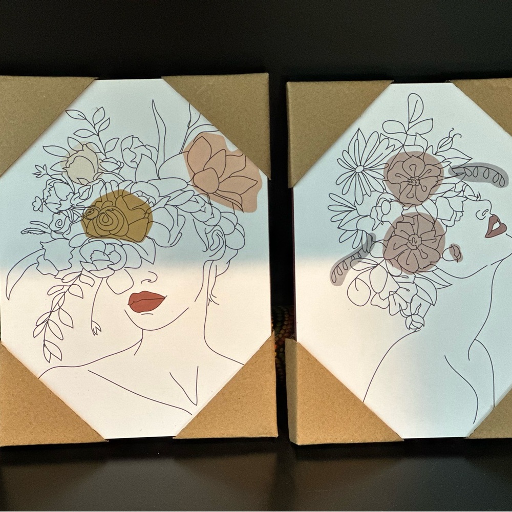 Floral Line Art  Duo